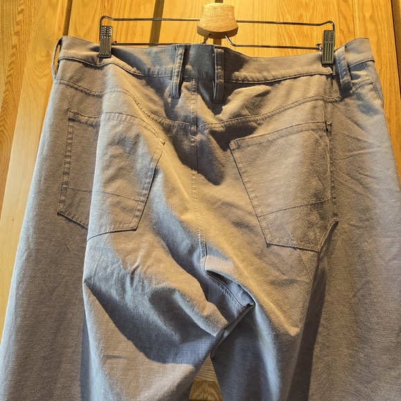 Travis Mathew Pants Mens 36 x33 Gray Chino Stretch Golf Casual Pockets (38×32.5) - Picture 6 of 15